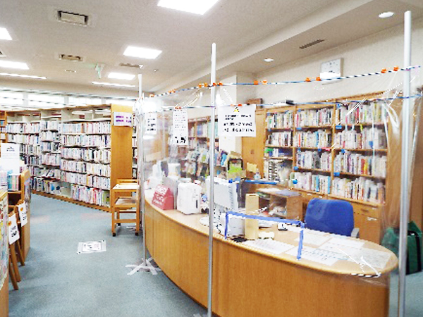 写真：図書室